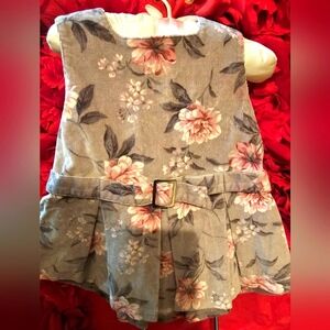 Minibasix 6 mths (12-15 lbs) Grey courdoroy romper dress with pink flowers